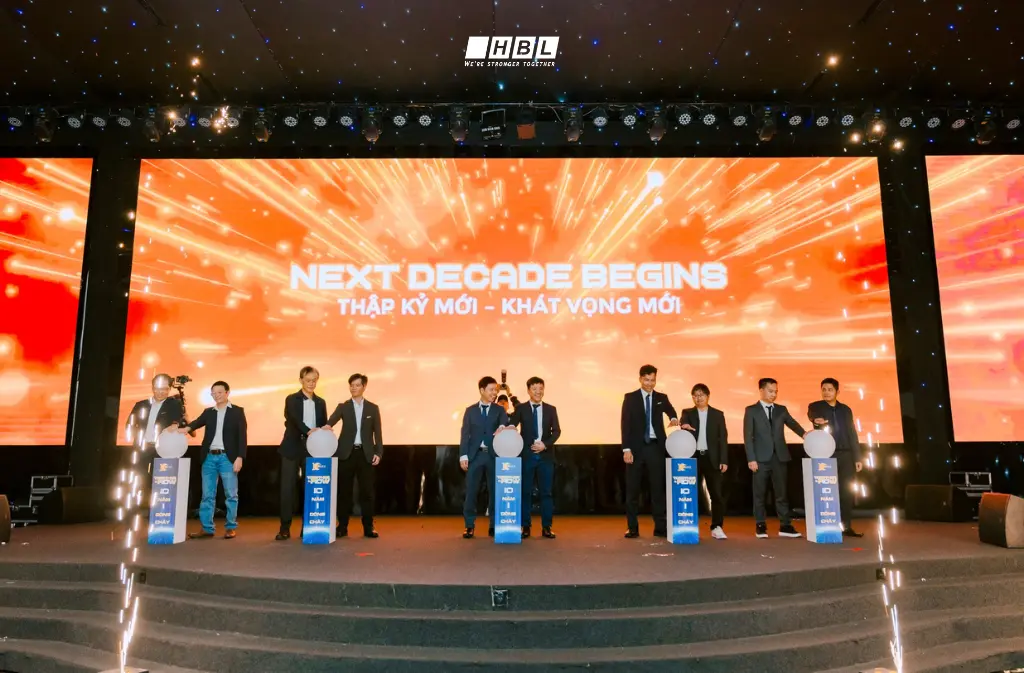 「サイロ化組織でAi活用がうまくいかない理由は?Ragを活用した社内知識管理の最適化と事例紹介」ウェビナーにご参加いただきありがとうございました 10 Hblabは、2030年までにベトナムNo.1のAi企業となることを目標としています